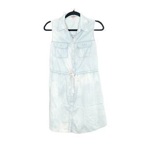 June Junior’s Light Wash Denim Tie Waist Sleeveless Dress Size Medium